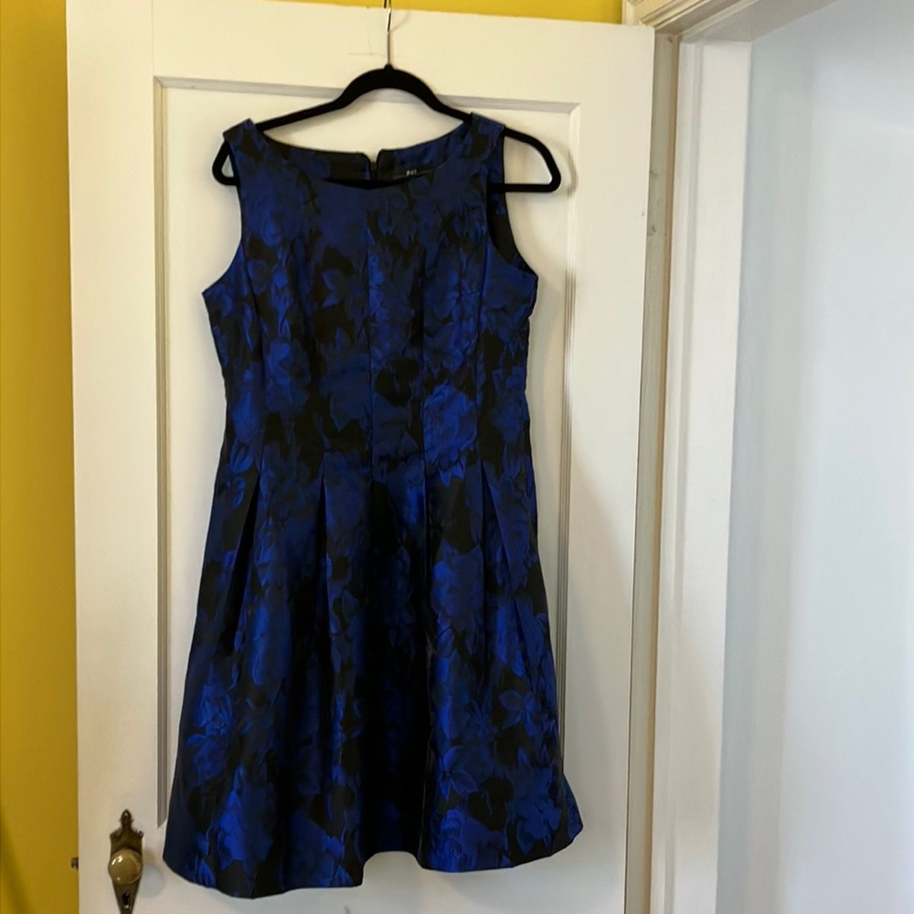 Blue and black floral dress size 8